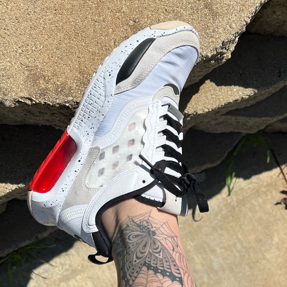Nike Jordan Air Max 200 (Challenge Red)